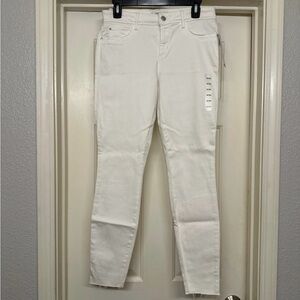 Guess Women's Cream Skinny Jeans